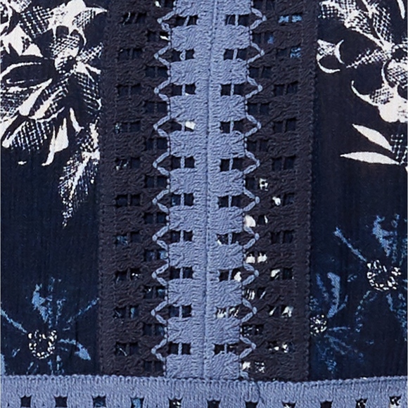 STYLE & CO Top Peasant Floral Crochet Bohemian V-Neck Blue Medium - Picture 3 of 4